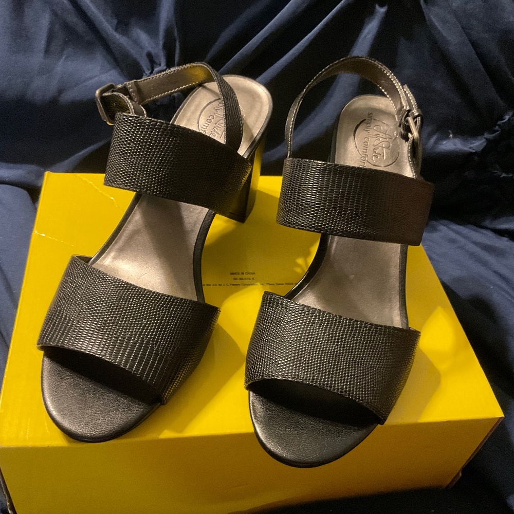 Life stride Simply comfort black sandals